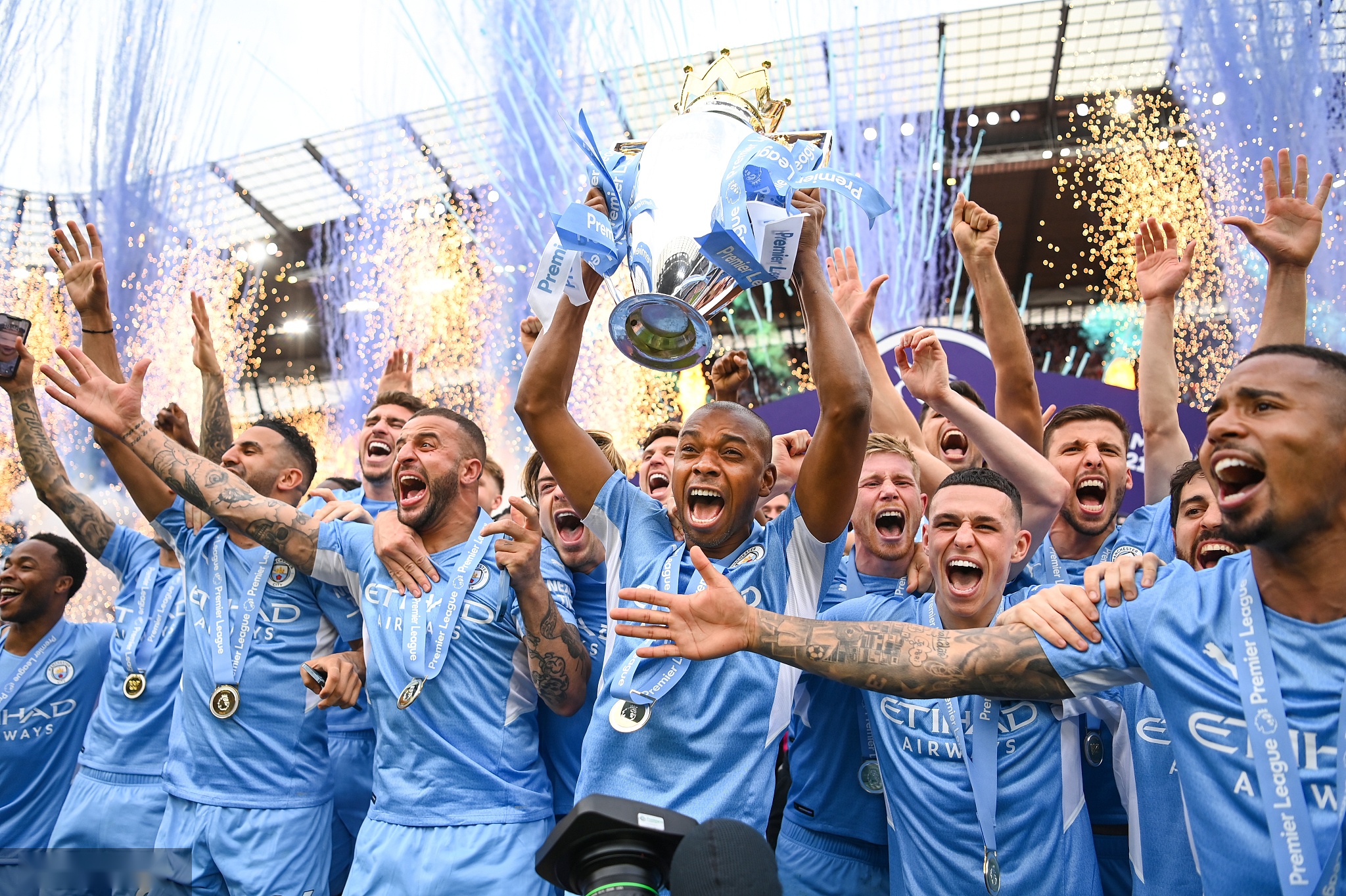 青年才俊 青年才俊