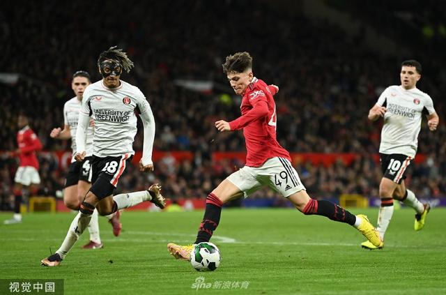 賽的表現和 賽的表現和